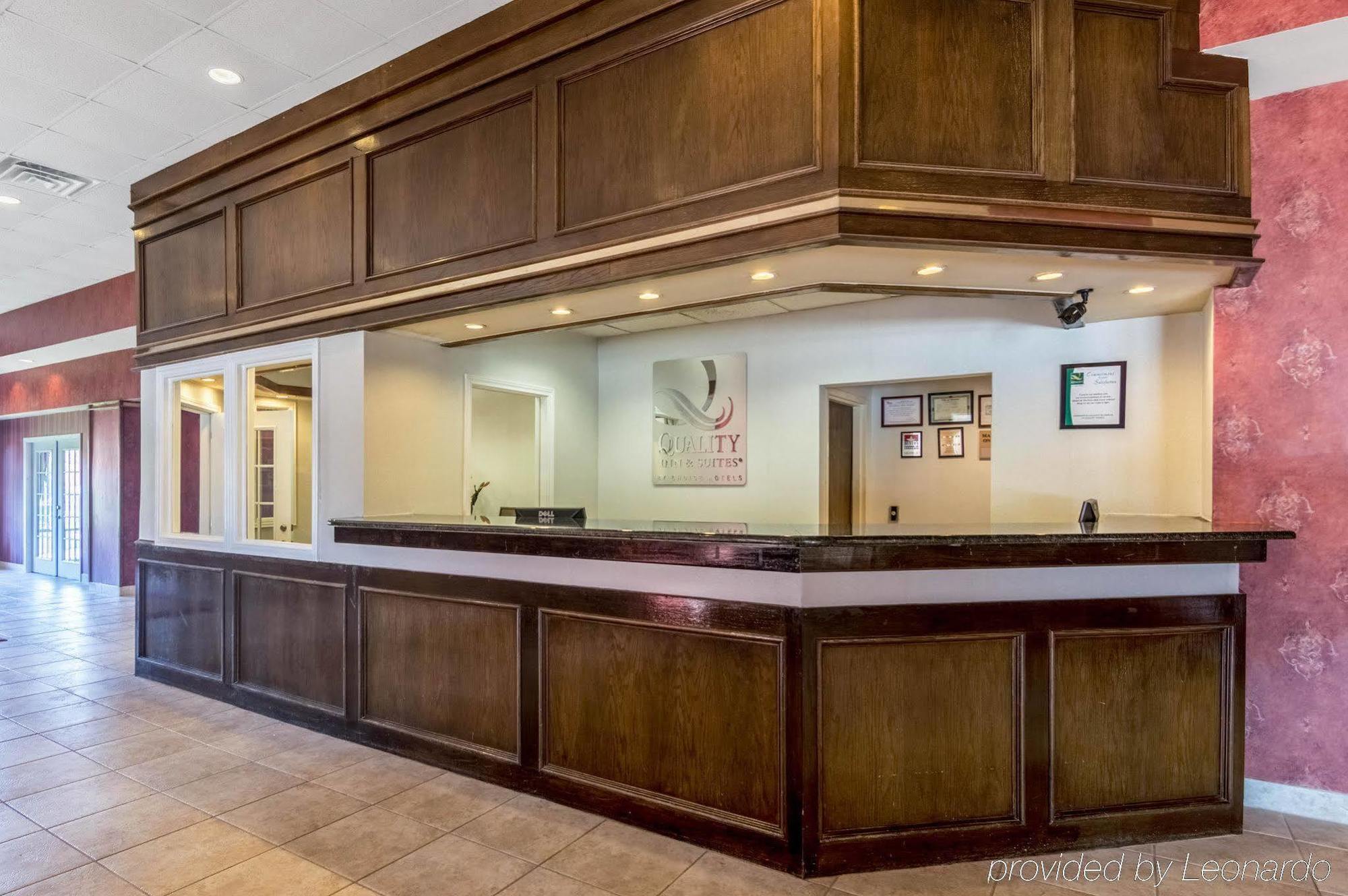 Texas Inn & Suites Denton Bagian luar foto